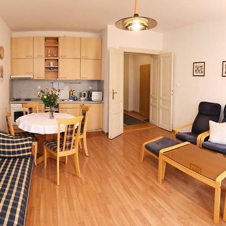 Apartman Ondrejska Karlovy Vary Exterior photo