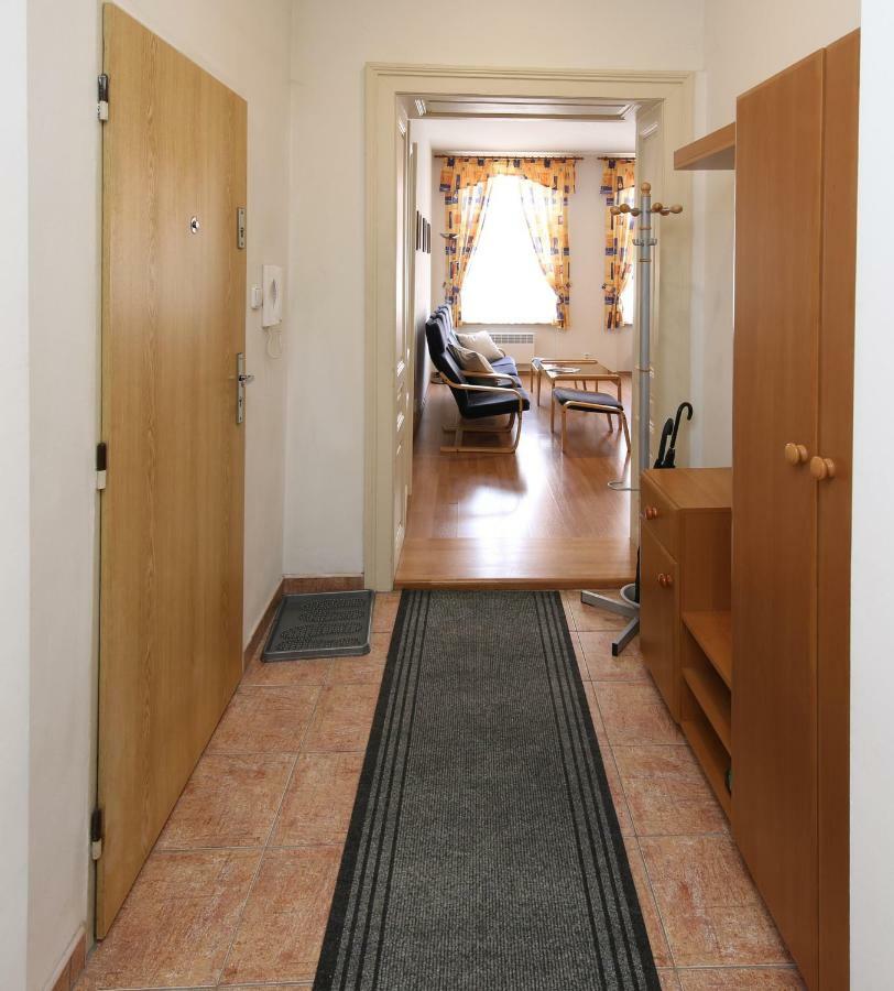 Apartman Ondrejska Karlovy Vary Exterior photo